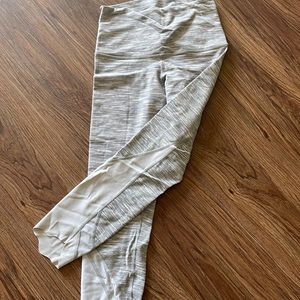 Lululemon yoga leggings